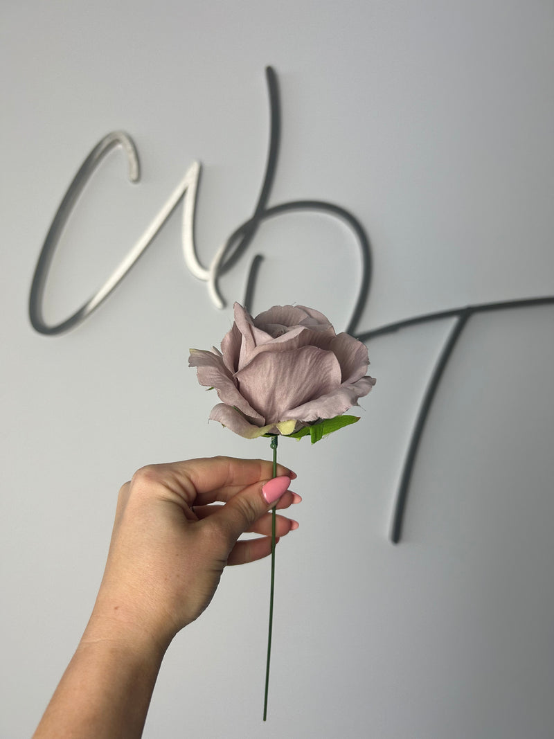 Single Stem Open Rose Wire Pick - Nude Pink