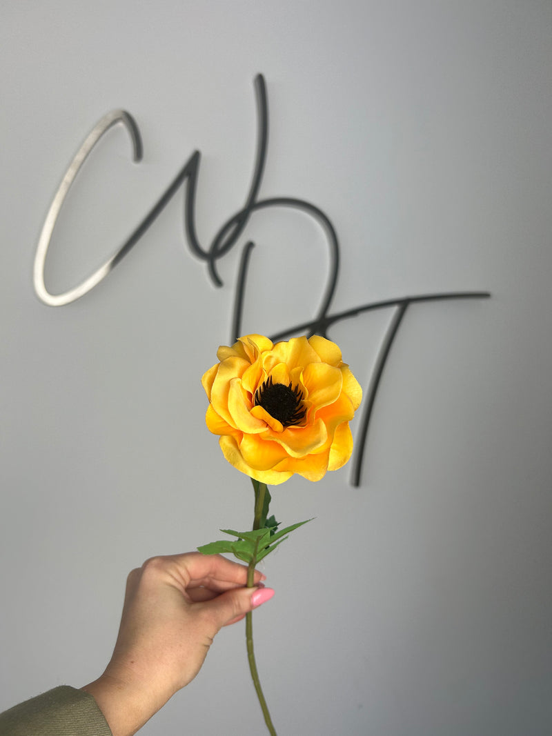 Single Stem Anemone Yellow