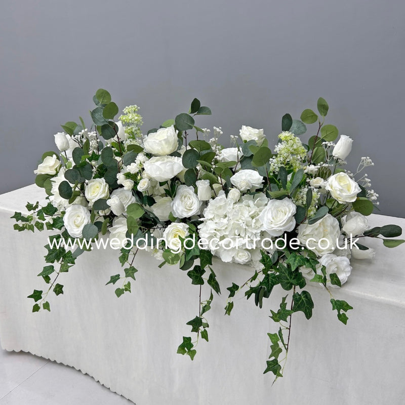 Freida Top Table Arrangement