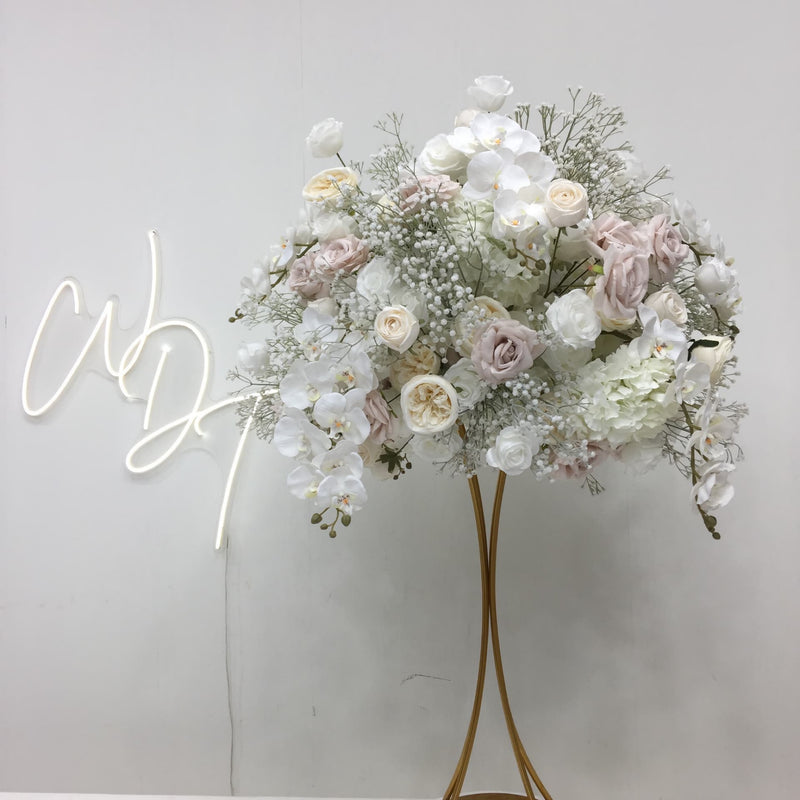 Anaya Floral Centrepiece