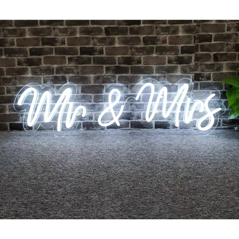 Neon Sign - Mr & Mrs